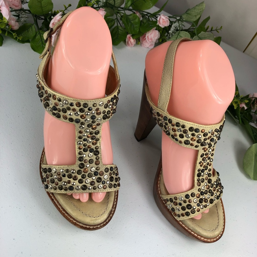 Frye with studs genuine leather size 8 (#7) - Picture 5 of 8